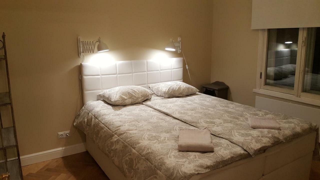 Modern History Apartment Reval Esterno foto