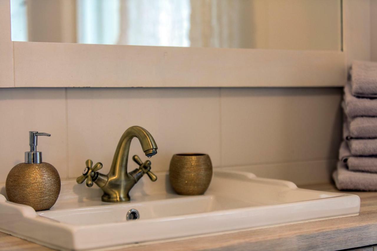 Modern History Apartment Reval Esterno foto