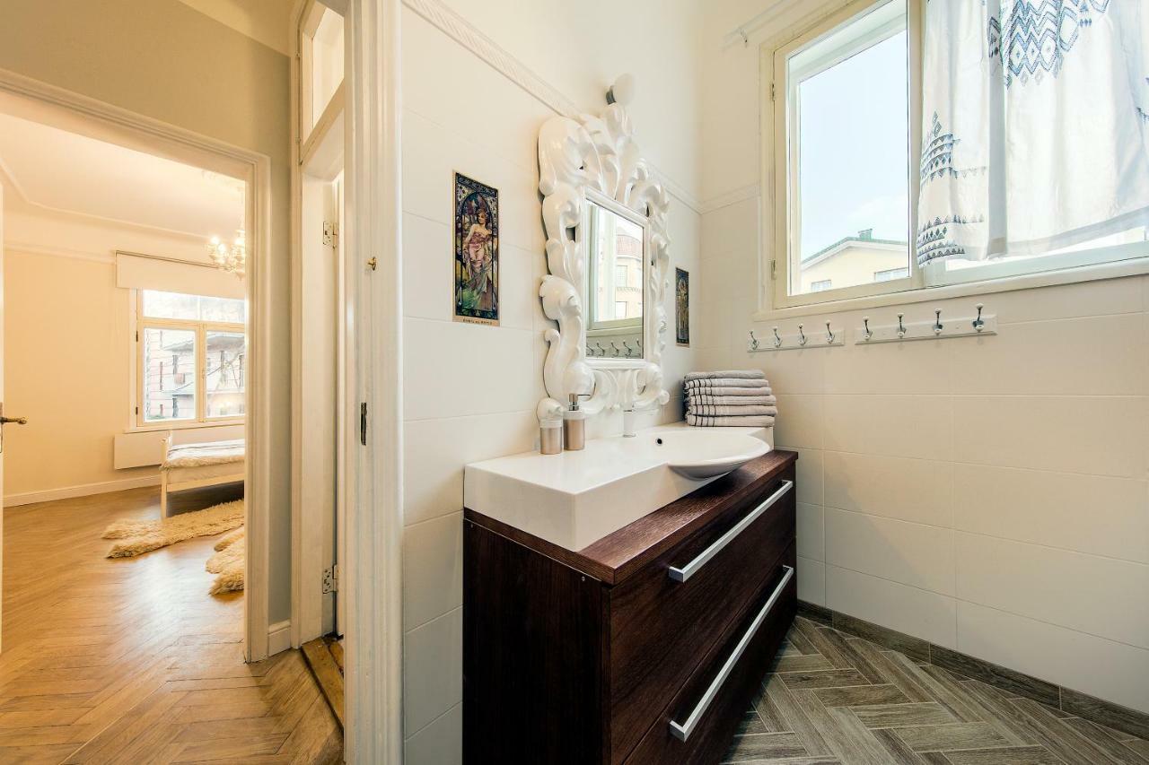 Modern History Apartment Reval Esterno foto