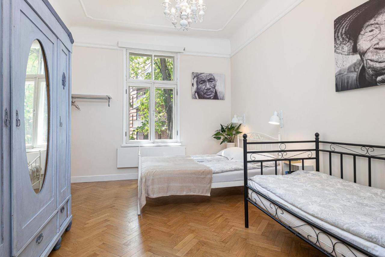 Modern History Apartment Reval Esterno foto